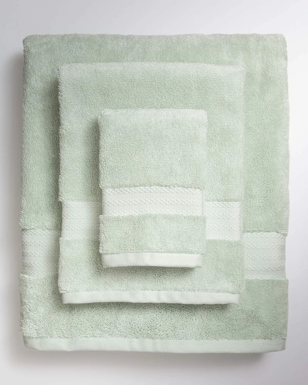 100% Organic Cotton Bath Towel Set | Bathroom Luxury Towel Set of 6 | GOTS Certified | Hotel Premium Towels | 700 GSM | 2 Bath Towels 30 x 56 | 2 Hand Towels 16 x 30 | 2 Wash Cloths 13 x 13 | Green