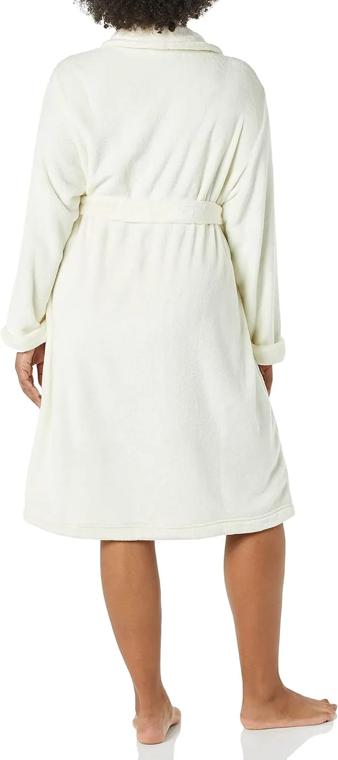 Amazon Essentials Women's Mid-Length Plush Robe (Available in Plus Size)