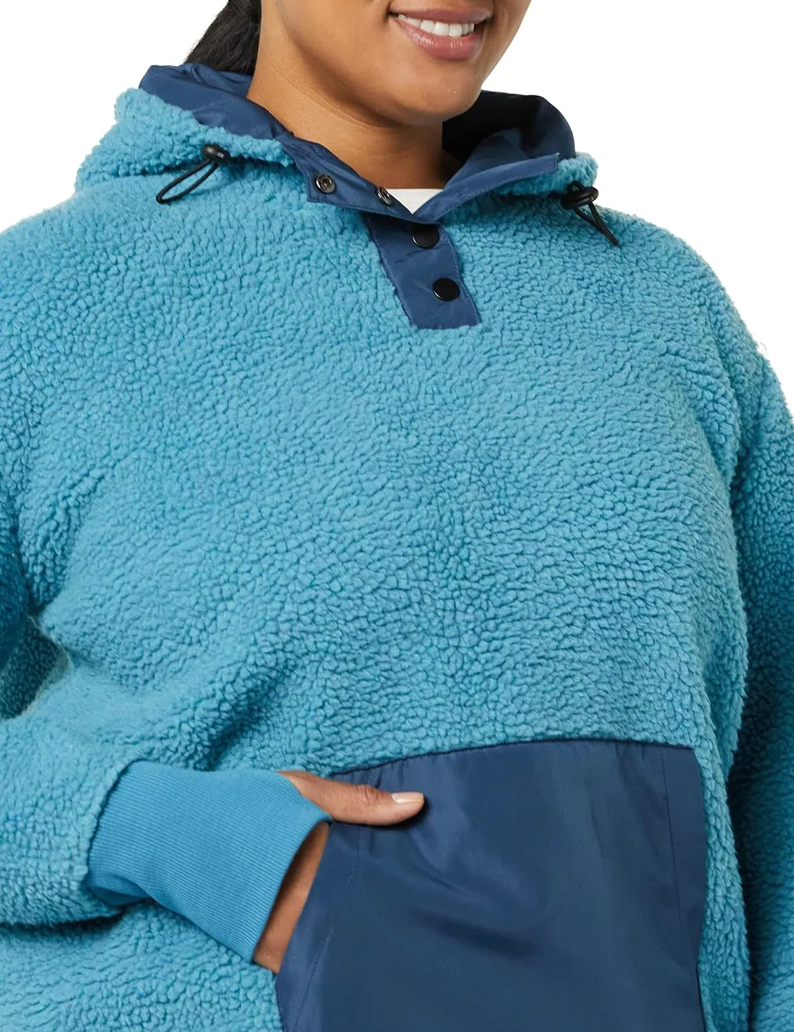 Amazon Essentials Women's Teddy Fleece Quarter Button Hooded Jacket