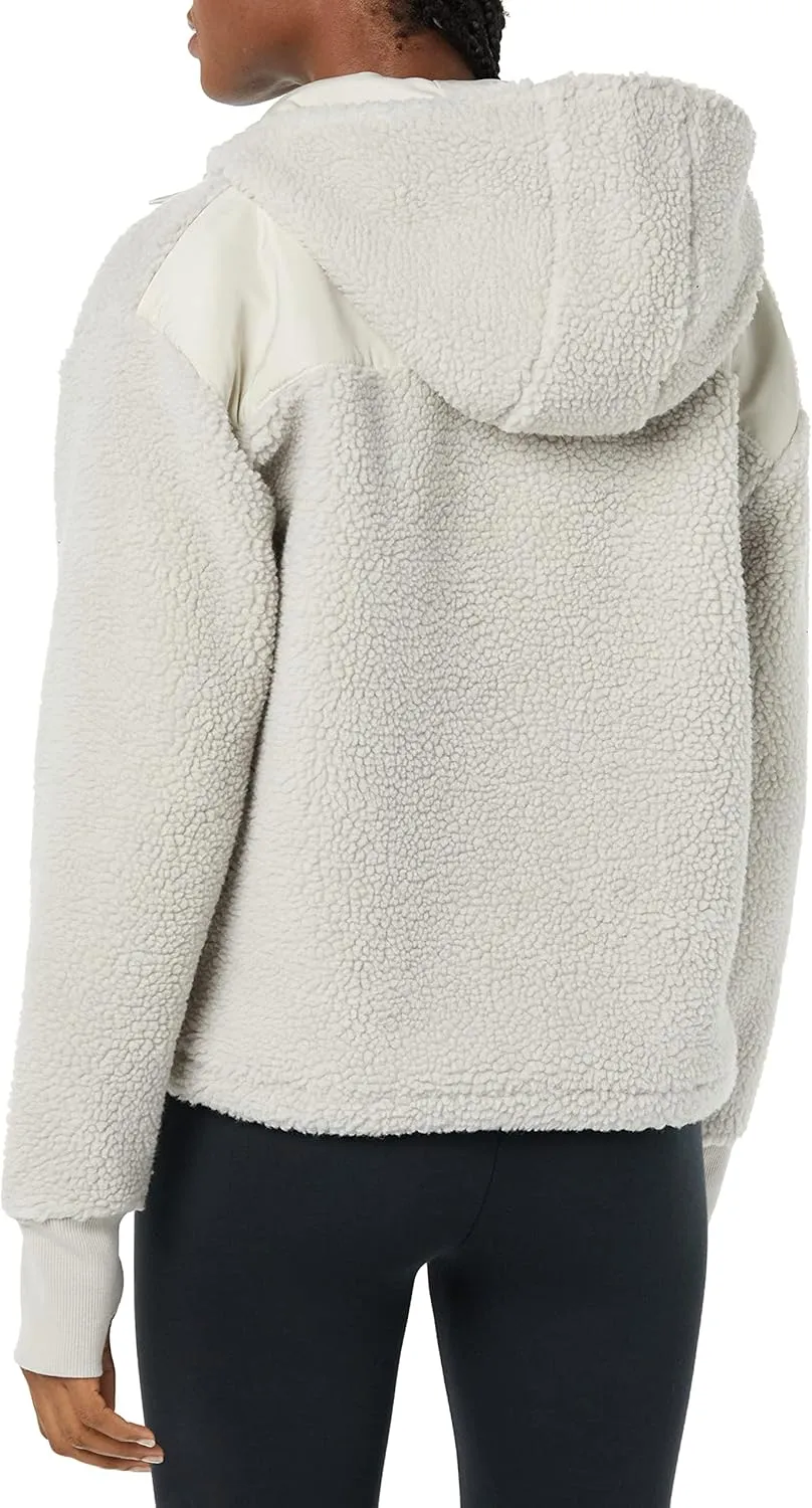 Amazon Essentials Women's Teddy Fleece Quarter Button Hooded Jacket