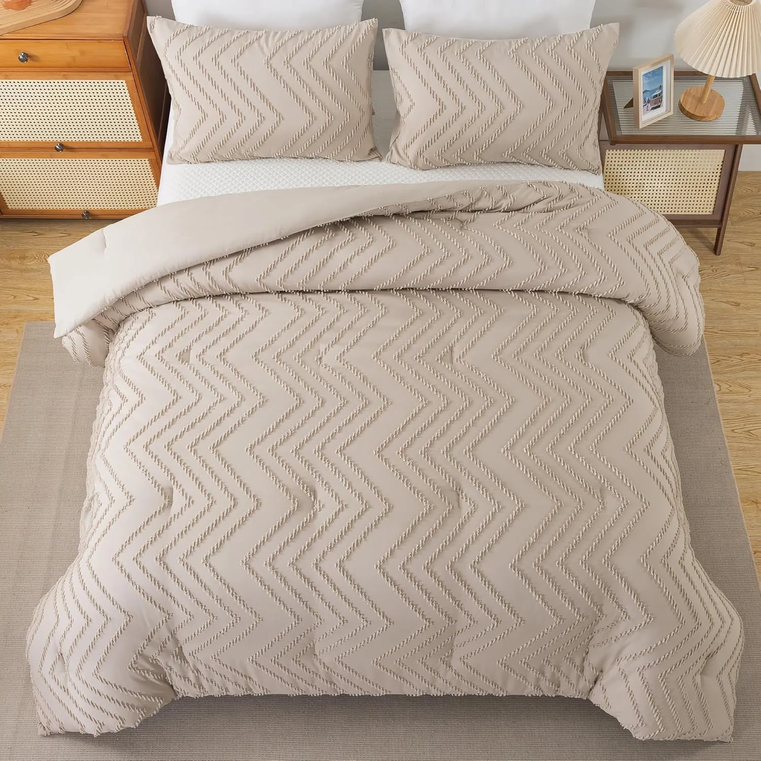 Andency Khaki Comforter Set King Size, Farmhouse Shabby Chic Boho Soft Fluffy Warm Lightweight Bedding Comforter Sets for King Bed, 3 Pieces Chevron Tufted Aesthetic Microfiber Lightweight Bed Set