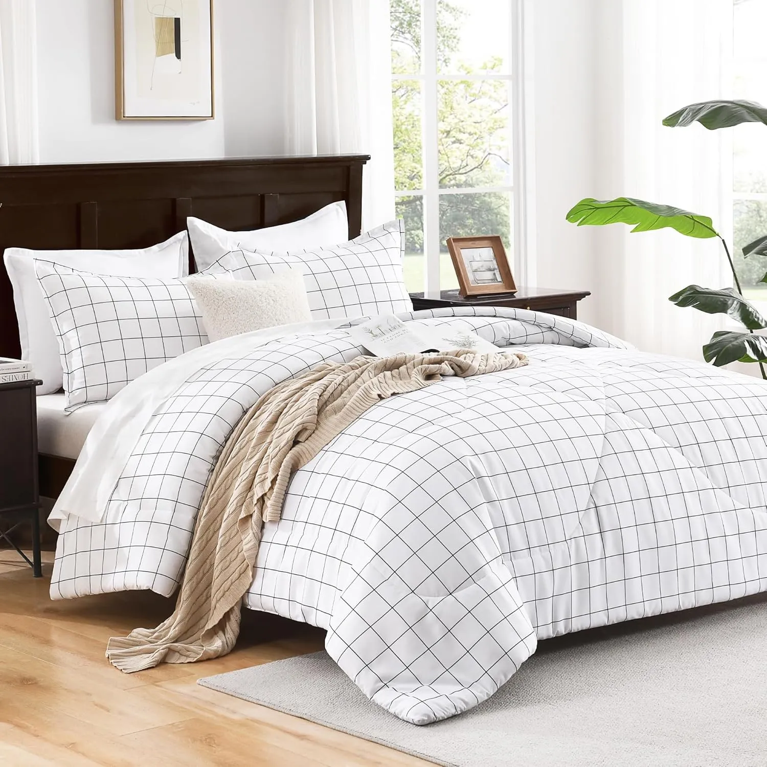 Andency White Grid Comforter Set King Size (104x90 Inch), 3 Pieces(1 Grid Comforter and 2 Pillowcases), Summer Lightweight Microfiber Down Alternative White Comforter with Black Lines