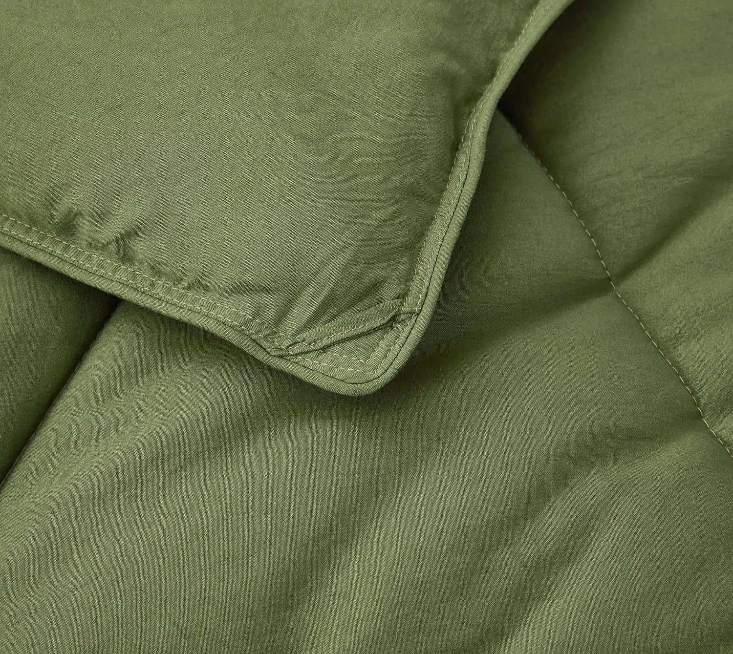 Chezmoi Collection Rory Olive Green Comforter Set Oversized Queen Size 3-Piece Fluffy Soft Lightweight Bedding Triangle Quilted Stone-Washed Microfiber Comforter Set for All Season