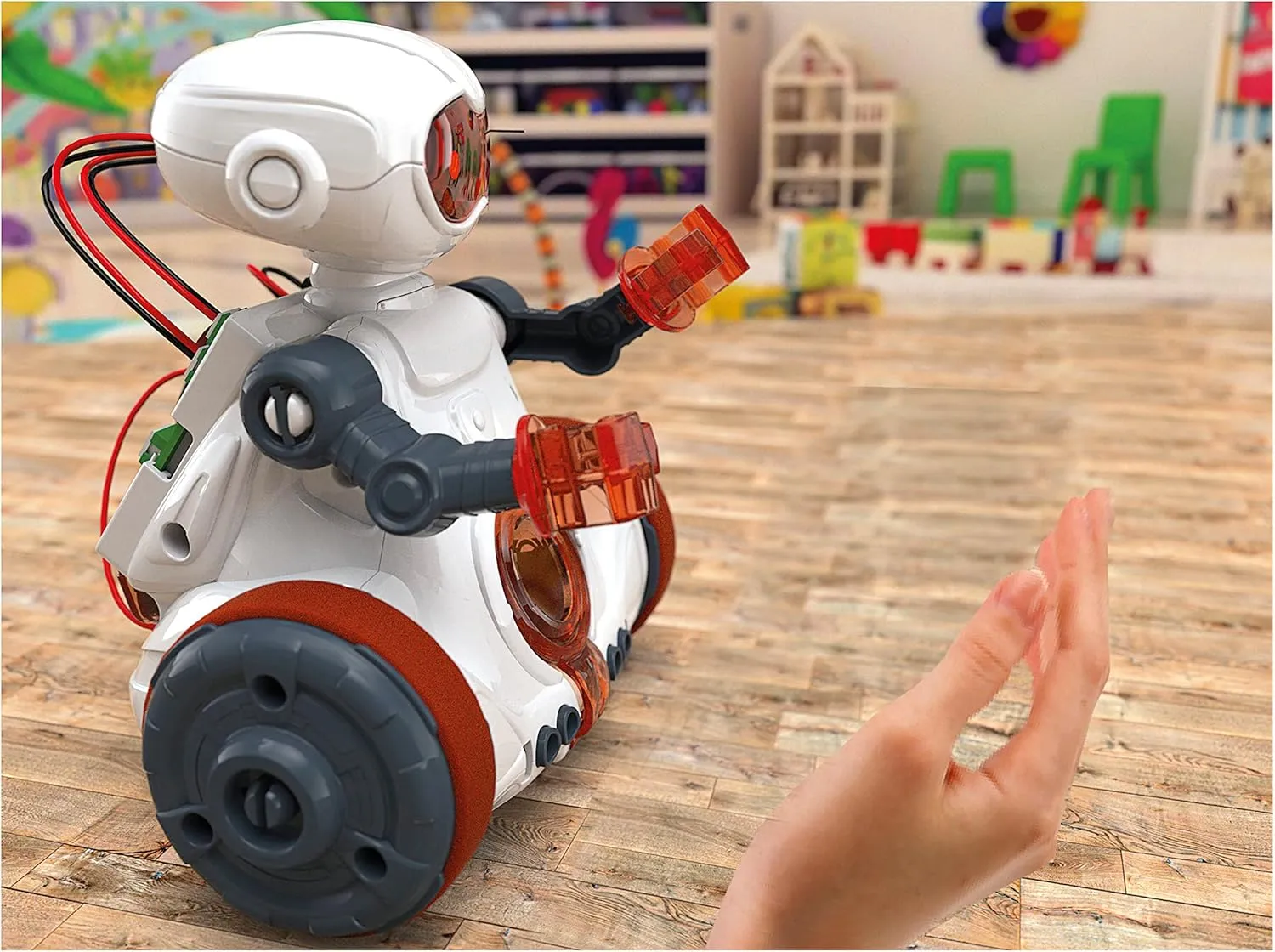 Clementoni- Science & Play Mio Robot: Interactive STEM Learning Robot with App, Obstacle Avoidance & Drawing Function (8  Years)