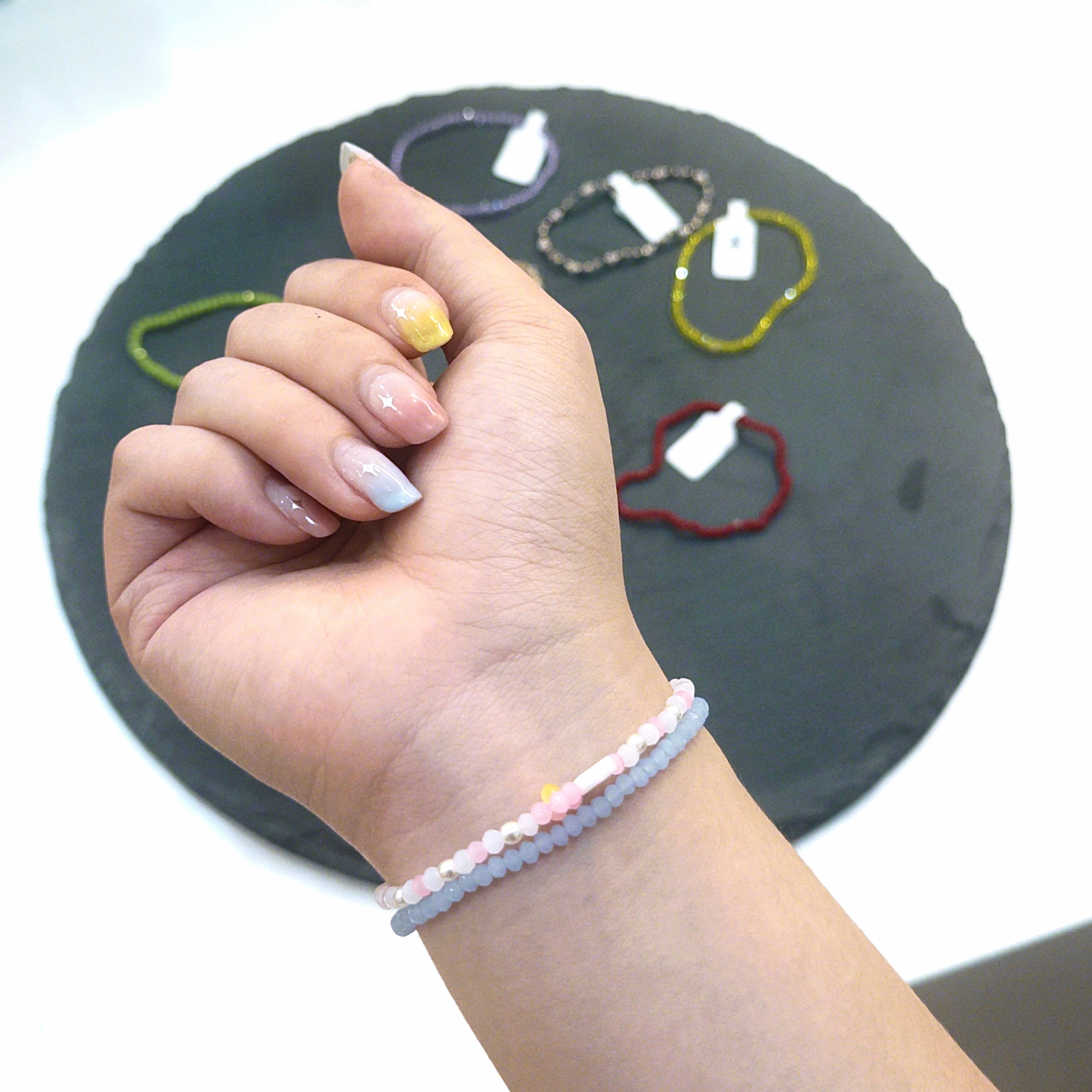 Cute Floral Mixed Color Beaded Bracelet