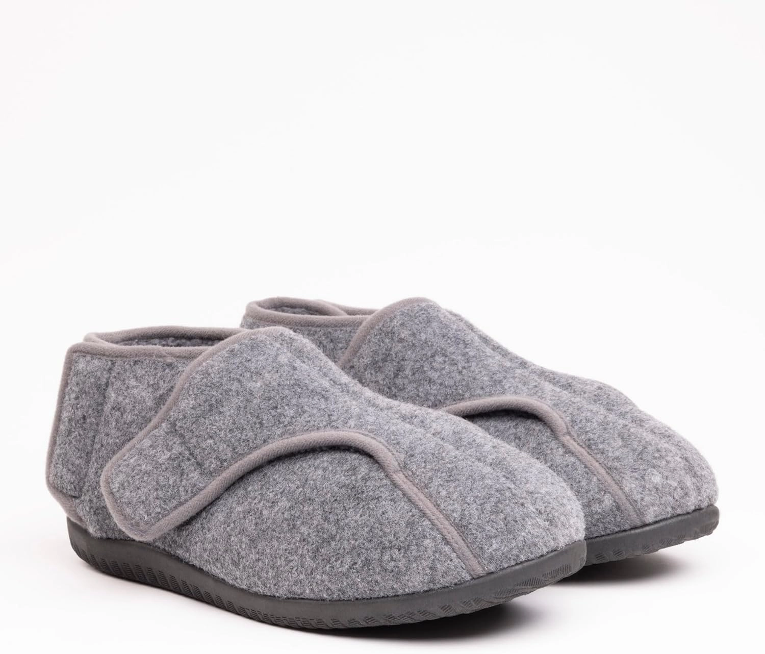 Diabetic Shoes for Men Extra Wide Width Adjustable Men's Diabetic Shoes with Plush Lining Diabetic Slippers for Men Extra Wide Width Foot Pain Relief