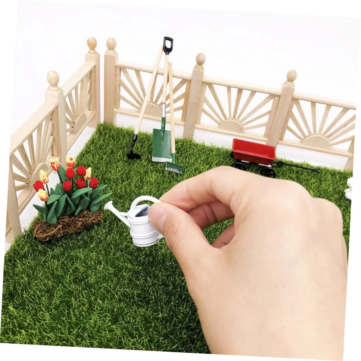 ERINGOGO 3sets Mini Dollhouse Kit Fairy Garden Accessories 8-Piece Set Dollhouse Garden Scenery Models Decorative Tools 8pcs*3