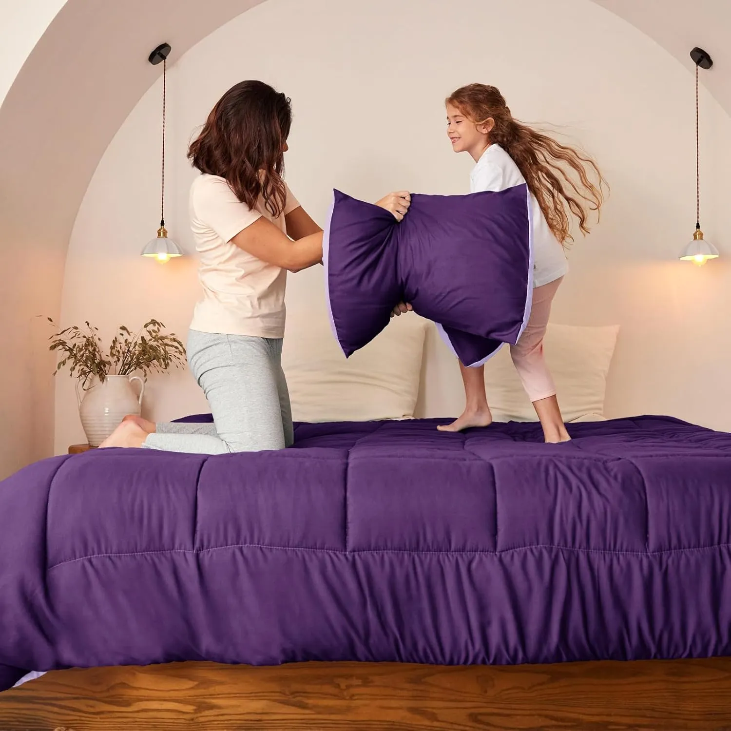 Exclusivo Mezcla Lightweight Summer Reversible Queen Size Comforter Set, Down Alternative Comforter with 2 Pillow Sham, Queen Size Bedding Set for All Seasons, Deep Purple/Lilac