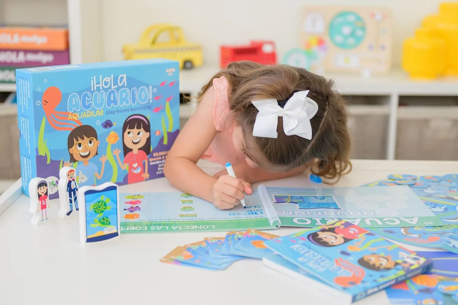 Hello, Aquarium! - ¡Hola, Acuario! | Includes Bilingual Book, Cards, Dry Erase Activity Book, Marker, and More | Interactive Learning Activities Spanish and English Educational Resources for Kids 3 