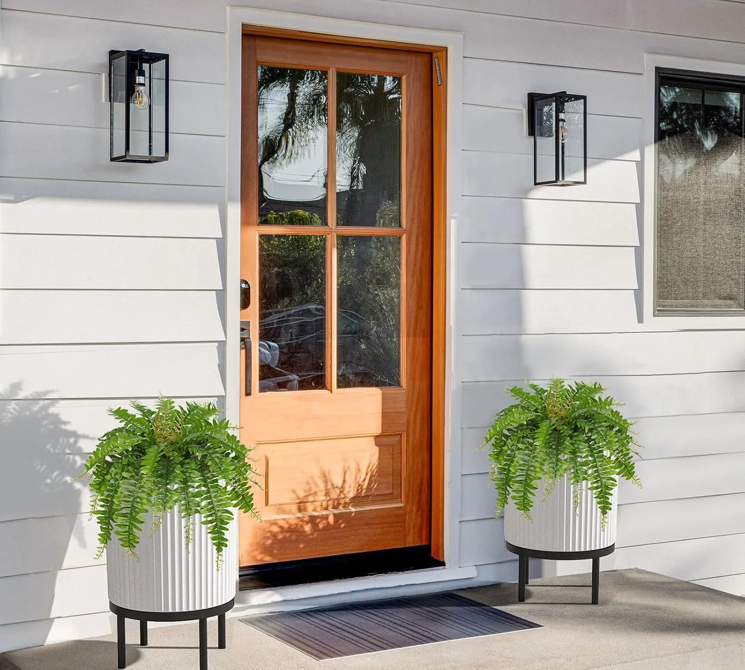 Hollyone Artificial Fern Plants in Pot 18.8" Small Artificial Boston Fern 24 Leaves for Outdoors & Indoor Faux Potted Plant Fake Ferns Bush Plant for Patio Garden Farmhouse Porch Home Decor Green