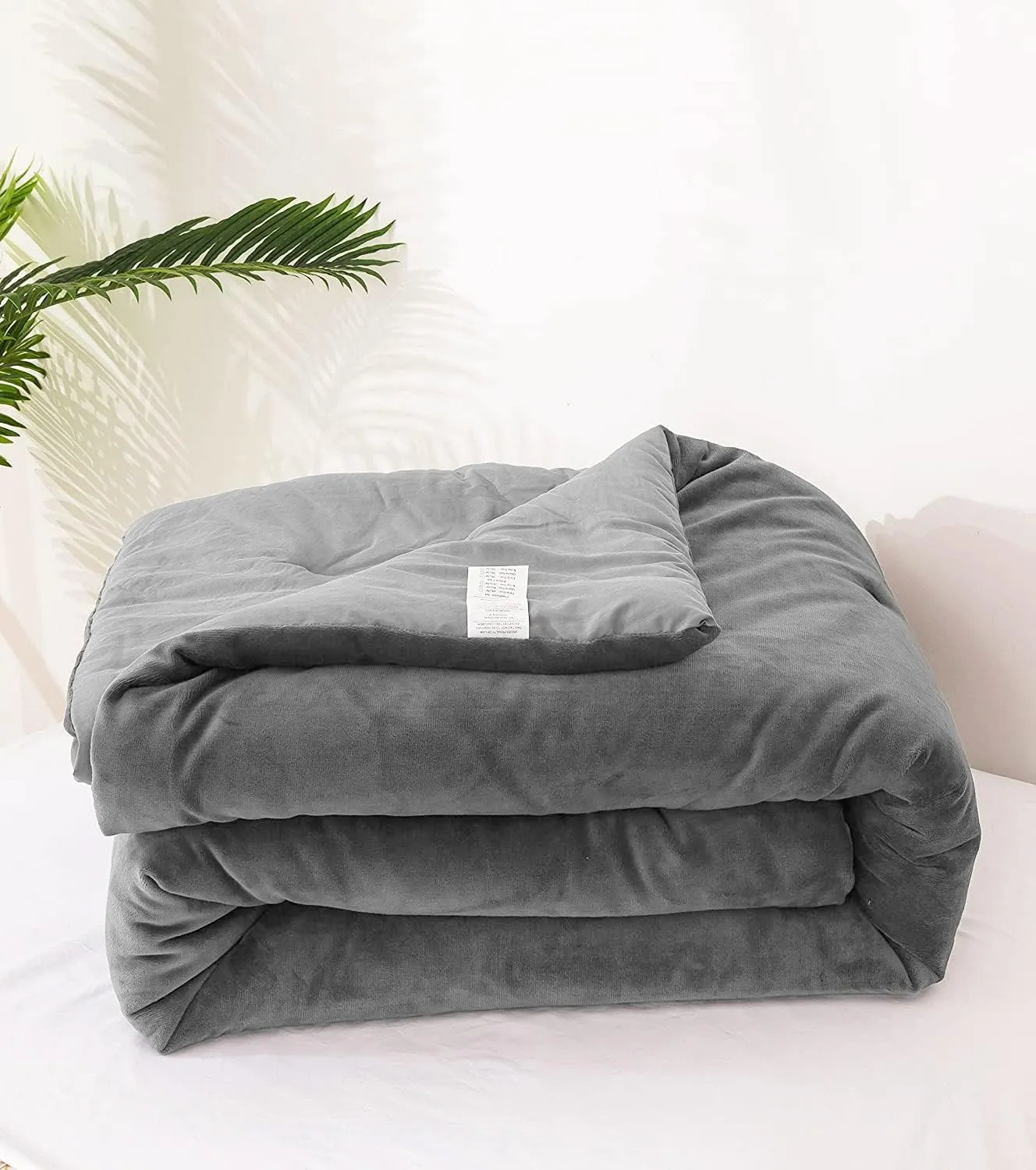 Houseri Velvet King Comforter Set - Fluffy Light Gray, Flannel Sherpa Women's and Men's Bedding