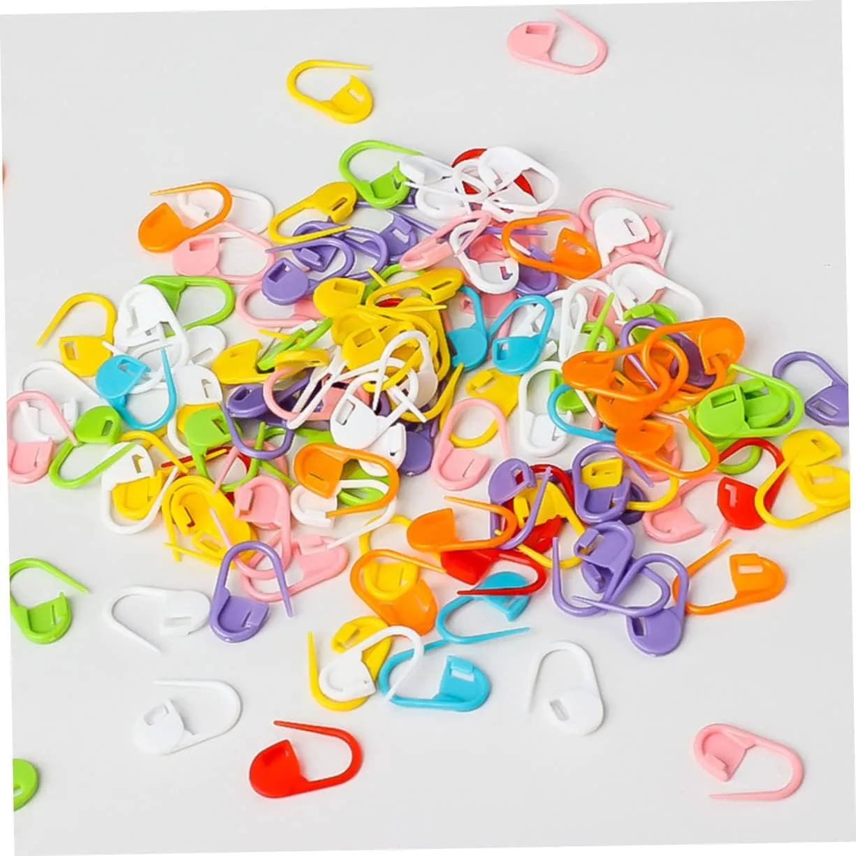 jojofuny 1 Set Stitch Markers Heart Shaped DIY Crochet Markers for Knitting and Sewing Crafts Convenient Storage Box Included for Easy Organization
