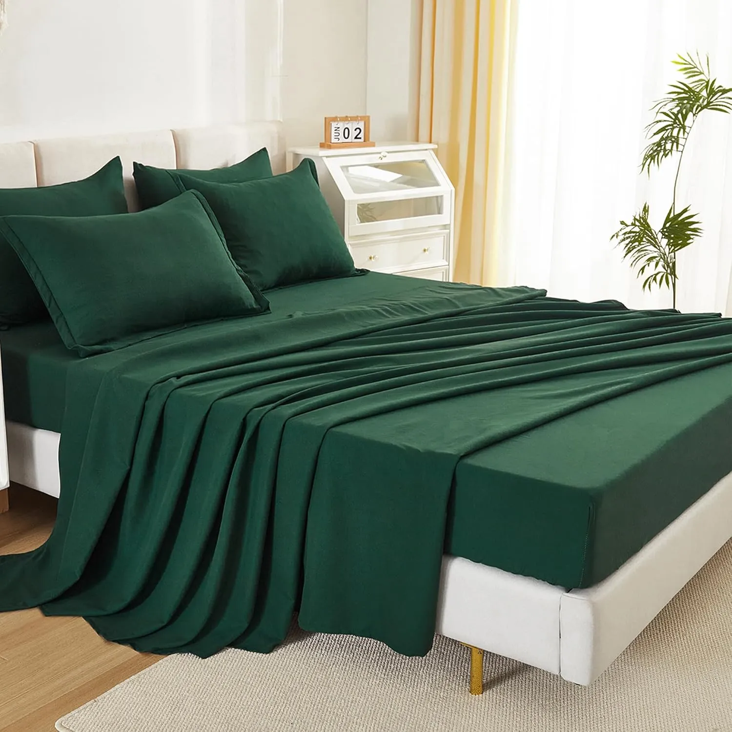 Litanika Queen Comforter Set Dark Emerald Green - 7 Pieces Bed in a Bag Queen Beddding Comforter Sets, Solid Lightweight Bed Set with Comforter, Sheets, Pillowcases & Shams