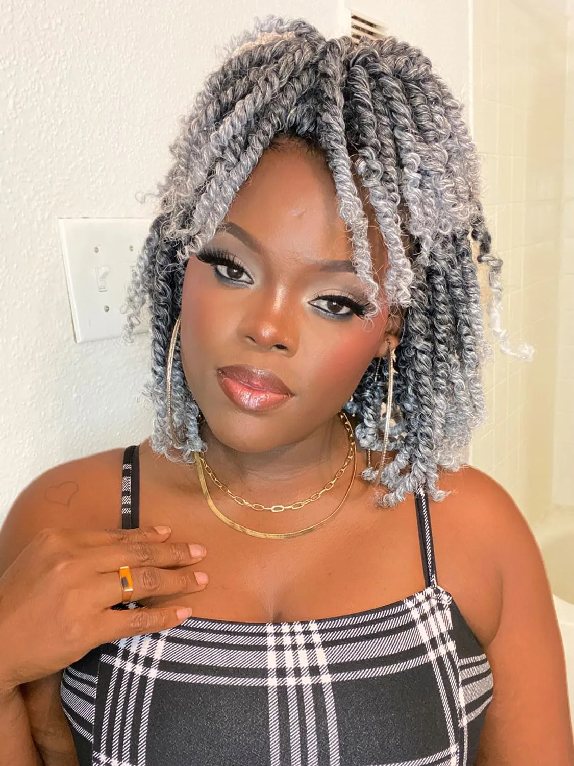 LOSMOEER 8 Packs Passion Twist Hair 10 Inch Ombre Gray Pre-twisted Passion Twist Crochet Hair Grey Pre-looped Crochet Braids for Women Passion Twists Braiding Hair Synthetic Hair Extensions