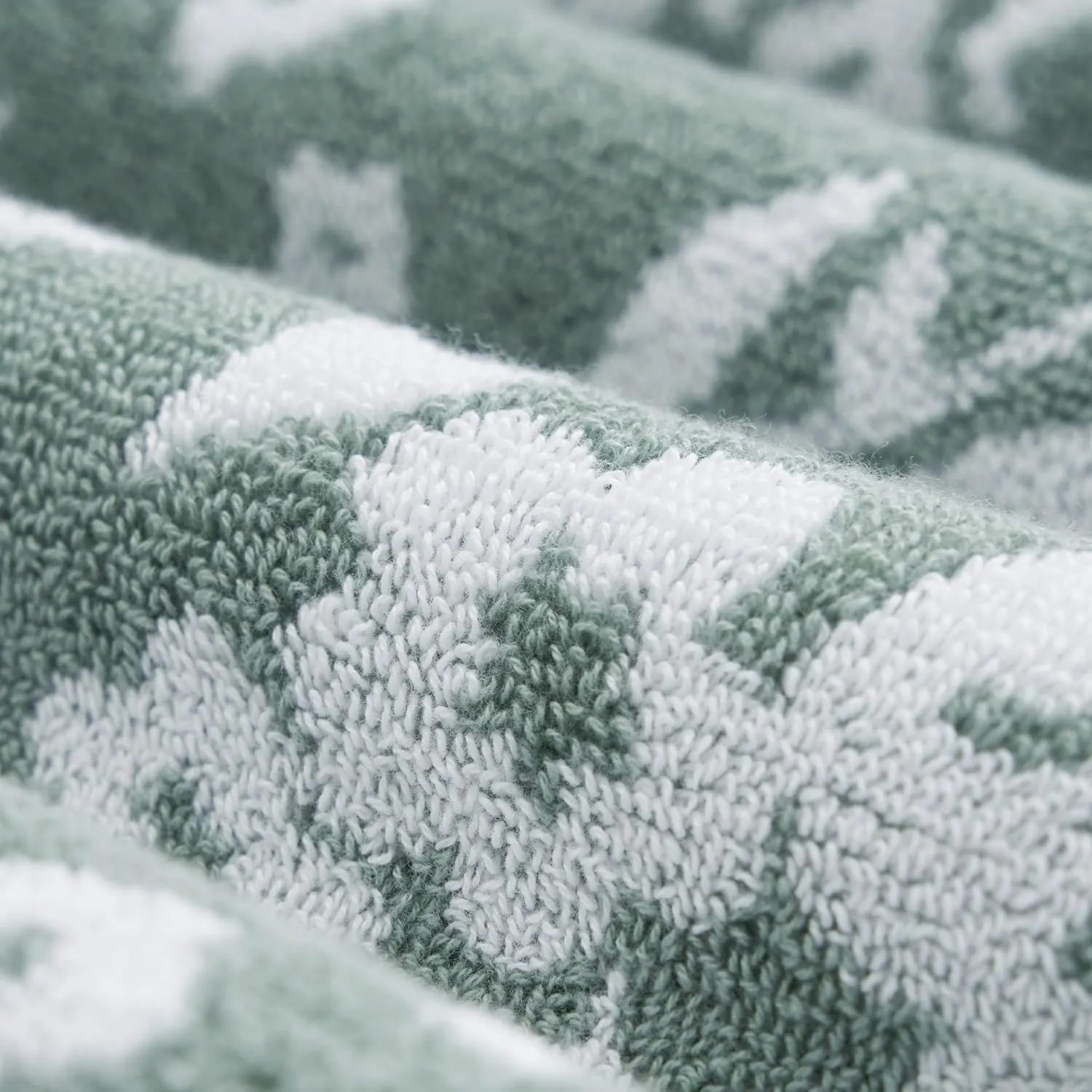 Lucky Brand Folk Floral 6 Piece Bath Towel Set - (2) Bath Towels, (2) Hand Towels, and (2) Washcloths - Iceberg Green Premium Bathroom Towel Set