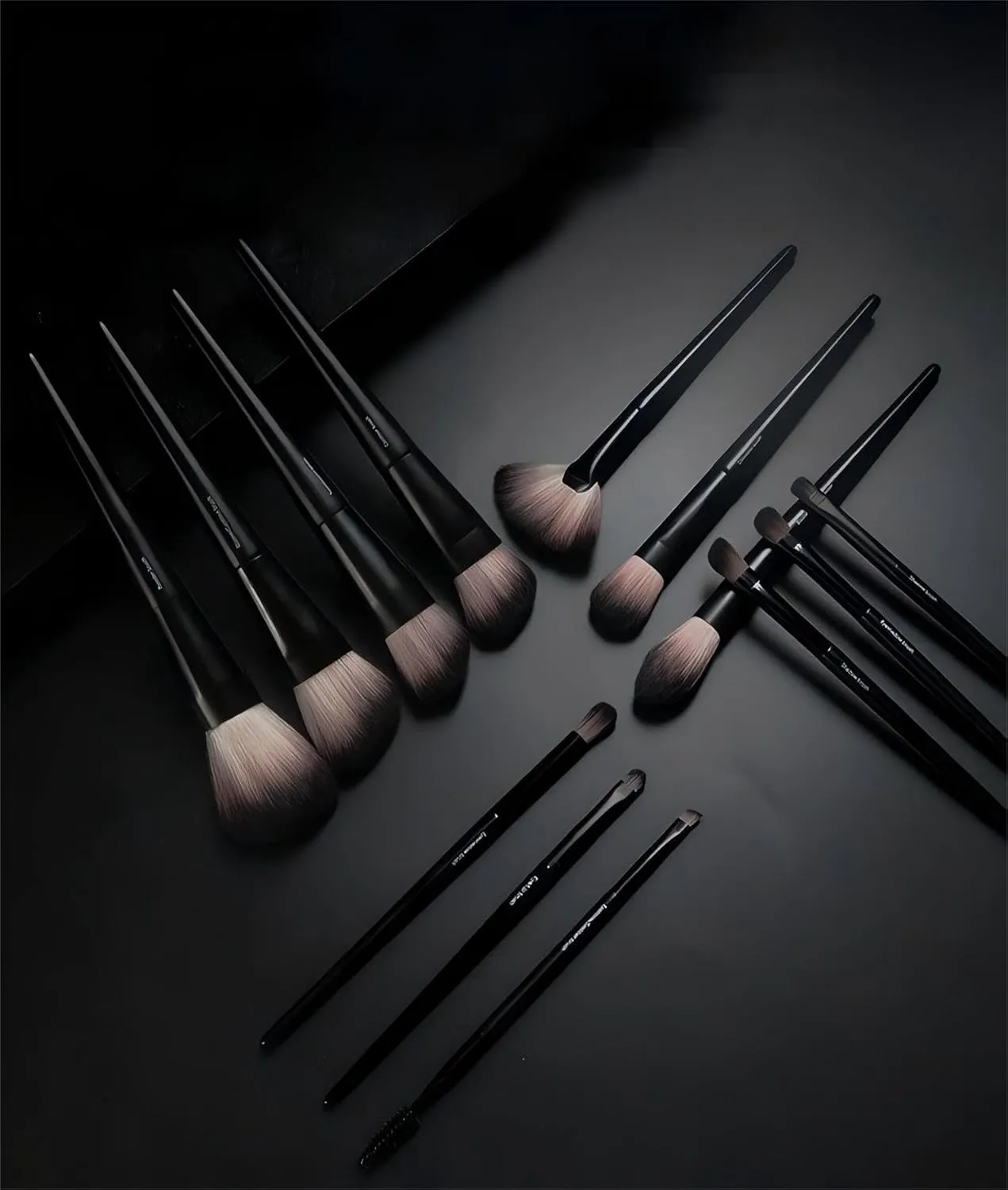 Makeup Brush Set 13PCS Professional Makeup Brush Set,Powder Blush Foundation Concealer Highlighter Brush Vegan Pro Face and Eye Brush Kit with Cleaning box (With bag)