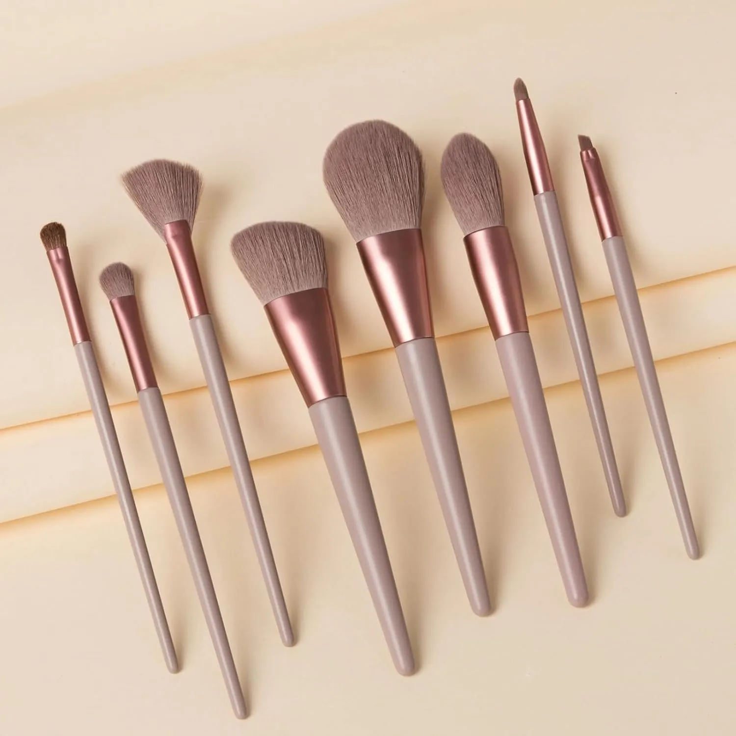 Makeup Brushes 8 Pcs Set,Professional Makeup Kit,Make up Brush Foundation Powder Brush Eyebrow Eyeshadow Brush Contour Concealer Brush with Organizer Bag (Khaki)