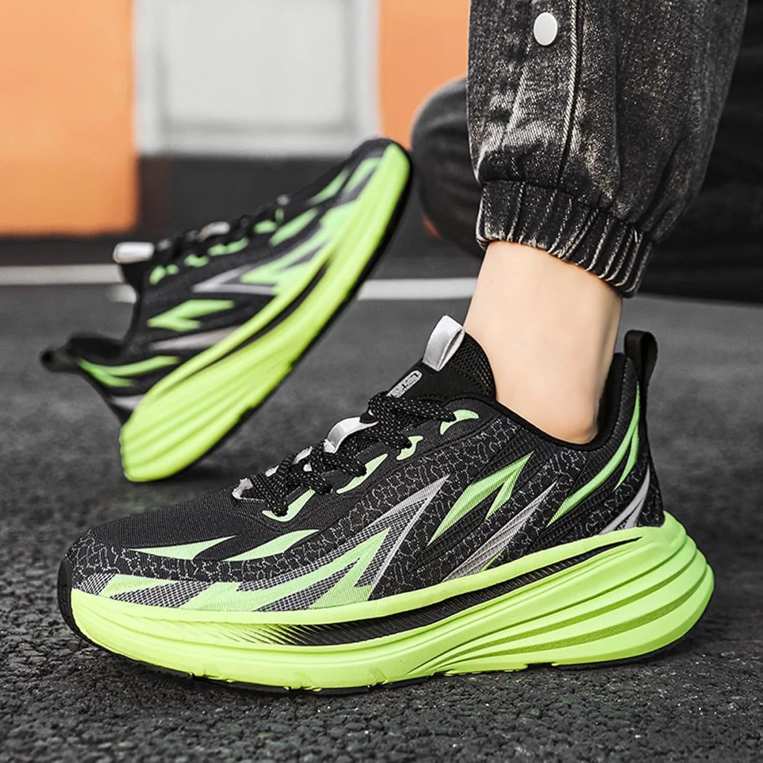 Men's High Top Lace Up Anti Slip Graffiti Basketball Shoes, Arch Support Casual Men's Breathable Running Shoes, Fitness Cushioning Training Shoes