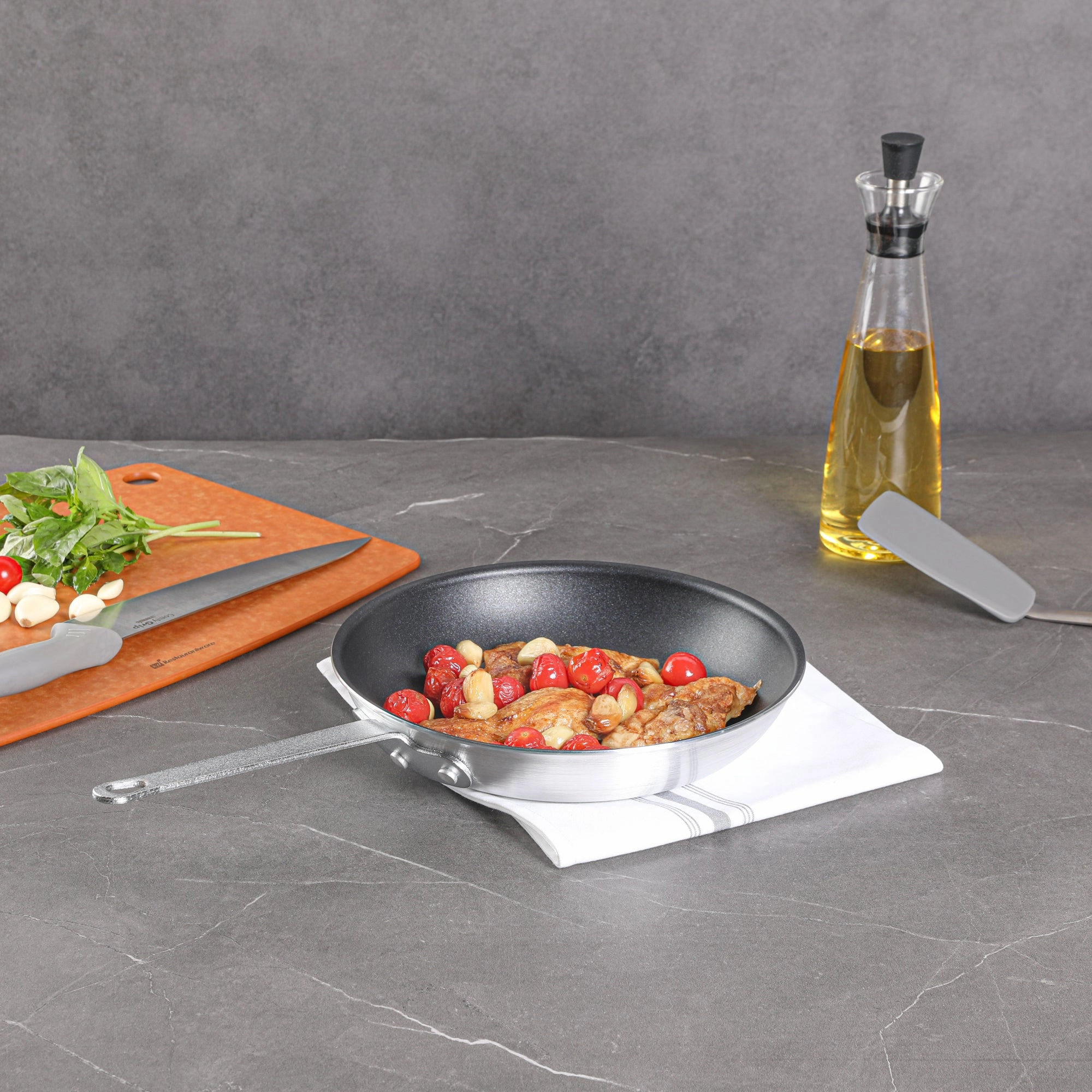 Met Lux Aluminum 10" Fry Pan - Non-Stick - 6 count box