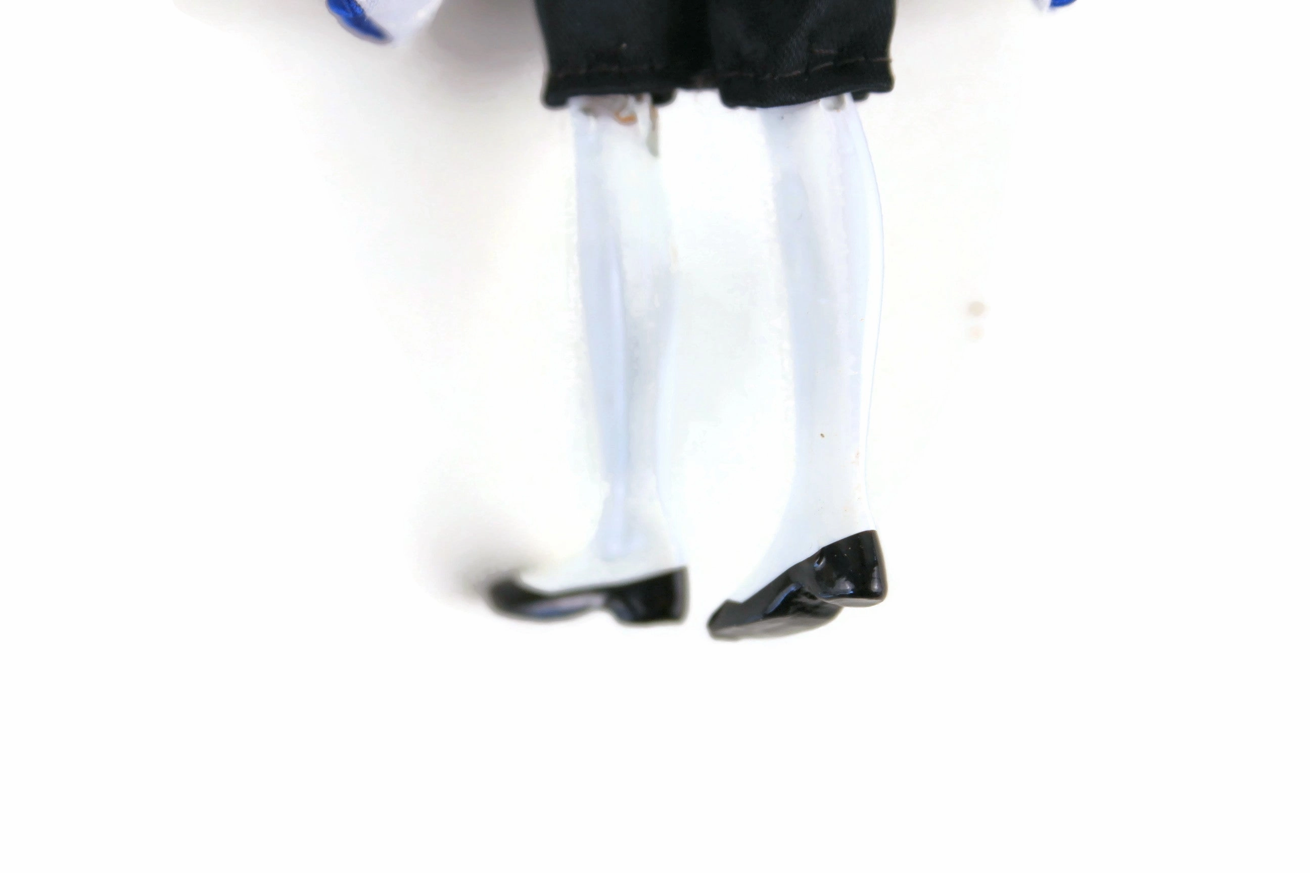 New Vintage 1:12 Dollhouse Williamsburg Master of the House Father Figurine by Peggy Nisbet