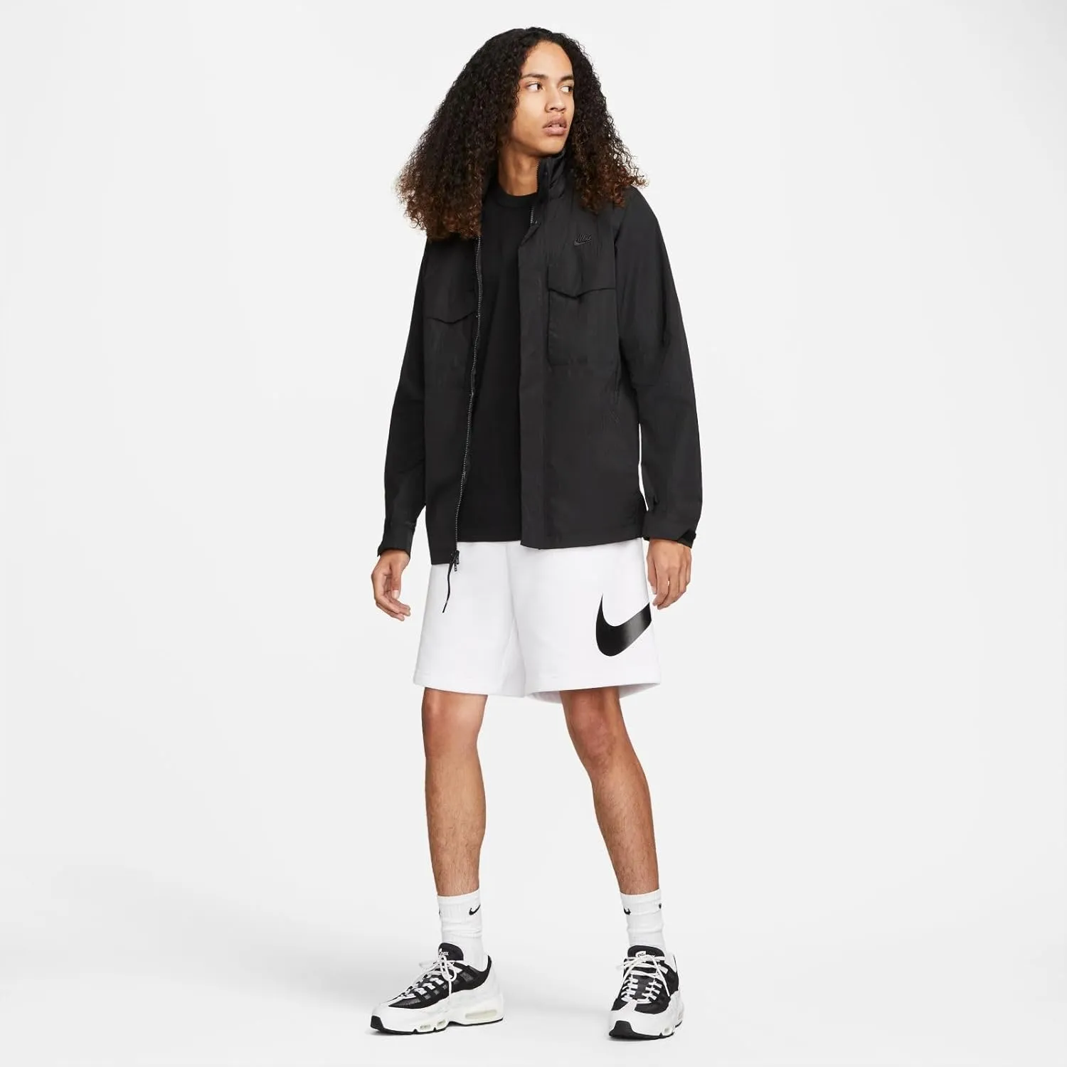 Nike Men's Sportswear Club Short Basketball Graphic