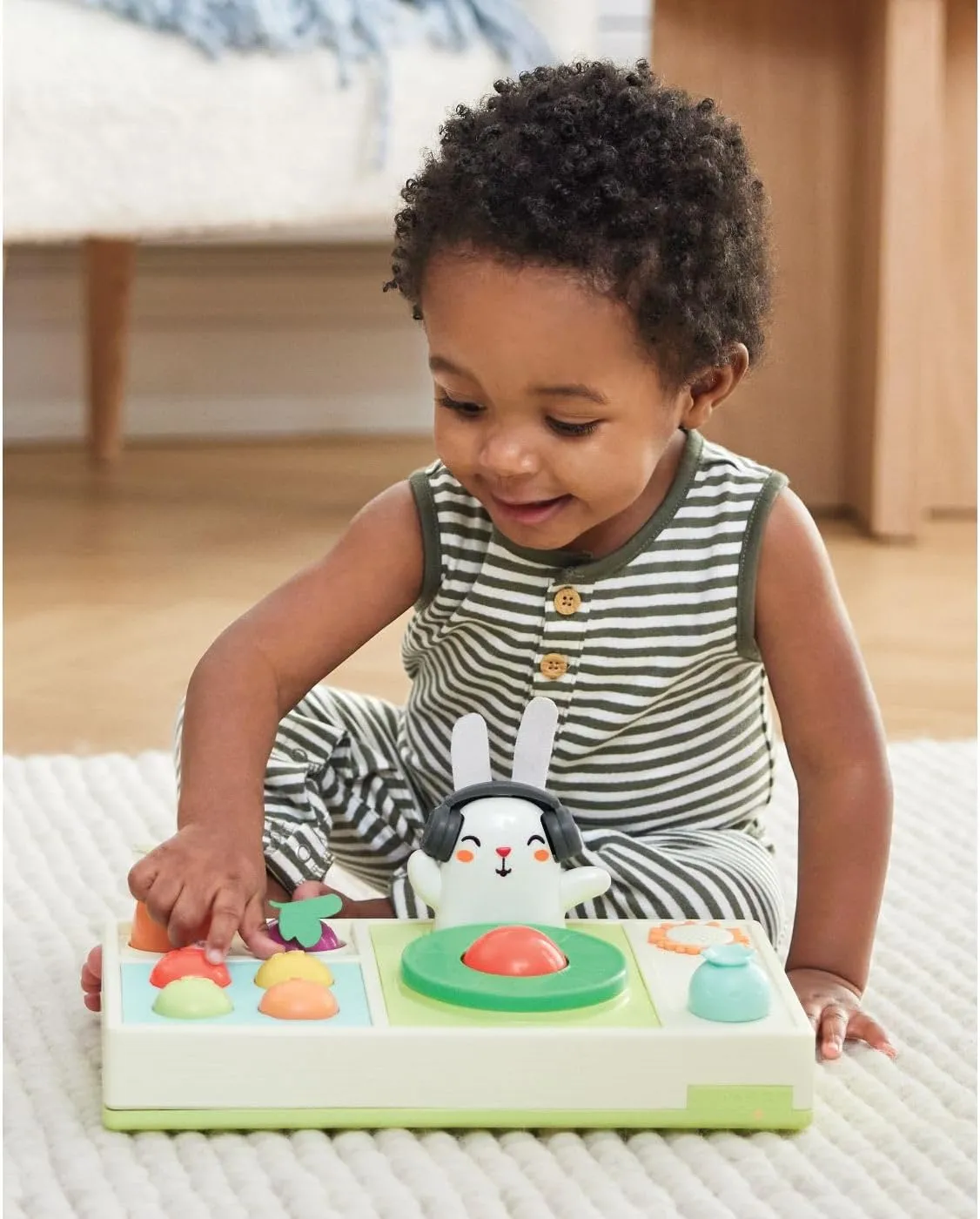Skip Hop Baby Musical DJ Set Toy with Lights, Songs, Sound Effects, and Soft Textures, Farmstand Let The Beet Drop DJ Set