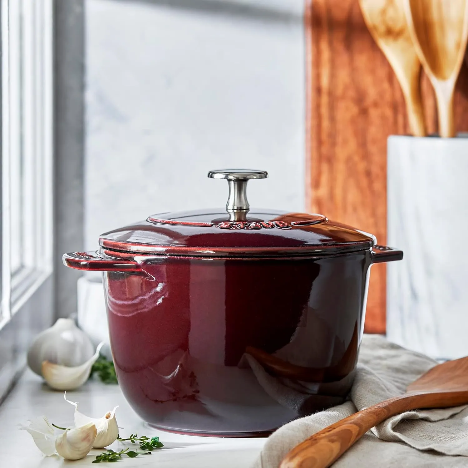 Staub Cast Iron 1.5-qt Petite French Oven - Grenadine, Made in France