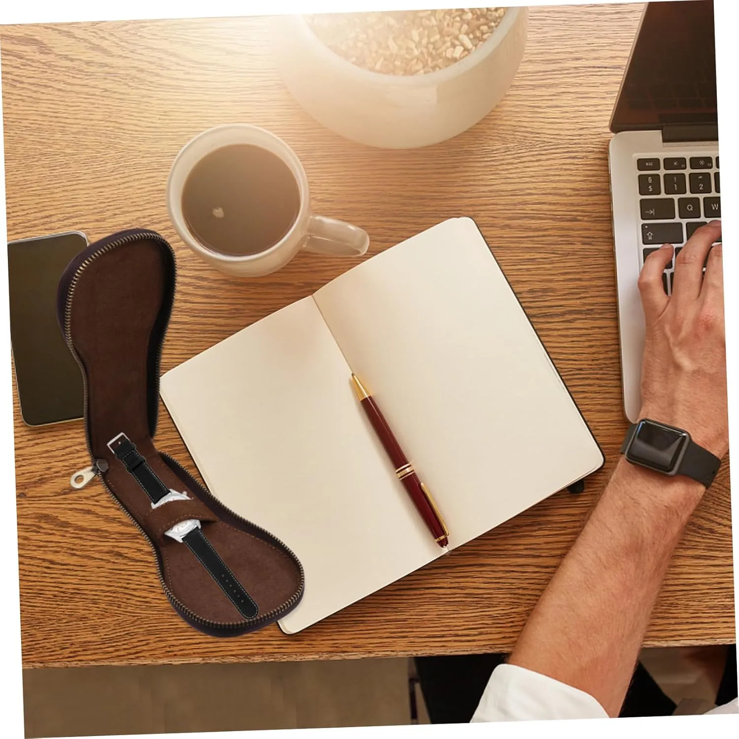 TENDYCOCO 2 Pcs Watch Bag Clippers Watch Storage Case Watch Carrying Case Single Watch Case Watch Bracelet Storage Bag Watches Watch Display Case Storage Bags Transparent Kit Cowhide Coffee