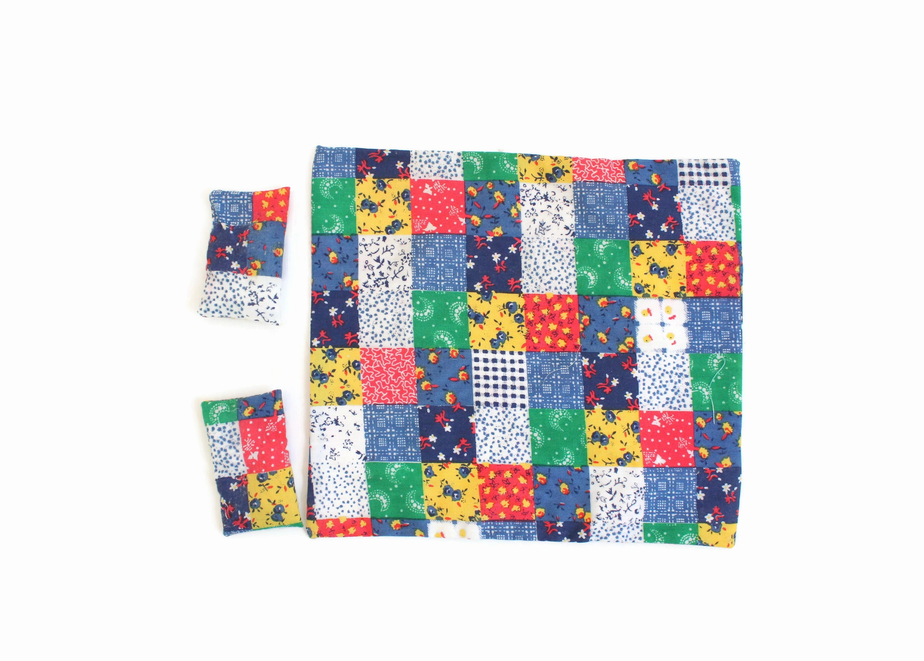 Vintage 1:12 Miniature Dollhouse Patchwork Quilt or Bedspread & Matching Pillows