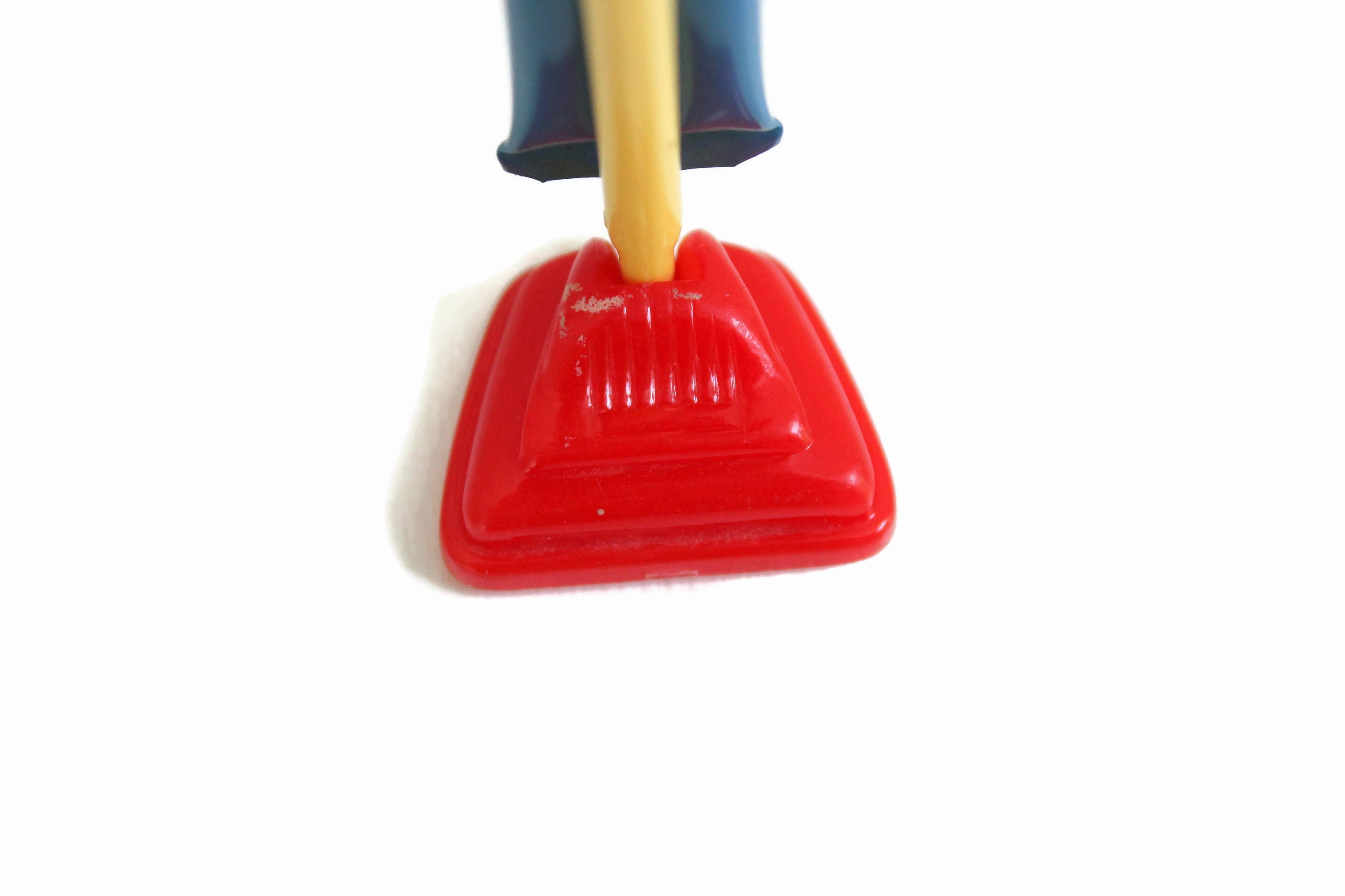 Vintage 1:16 Miniature Dollhouse Vacuum by Renwal