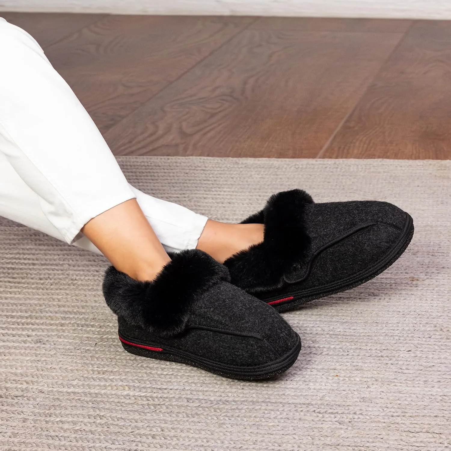 Women's Cozy Adjustable Slippers Wide Fit, Plush Faux Fur Lining, Non-Slip Sole, Comfortable House Shoes for Arthritis, Swollen Feet & Diabetes Relief