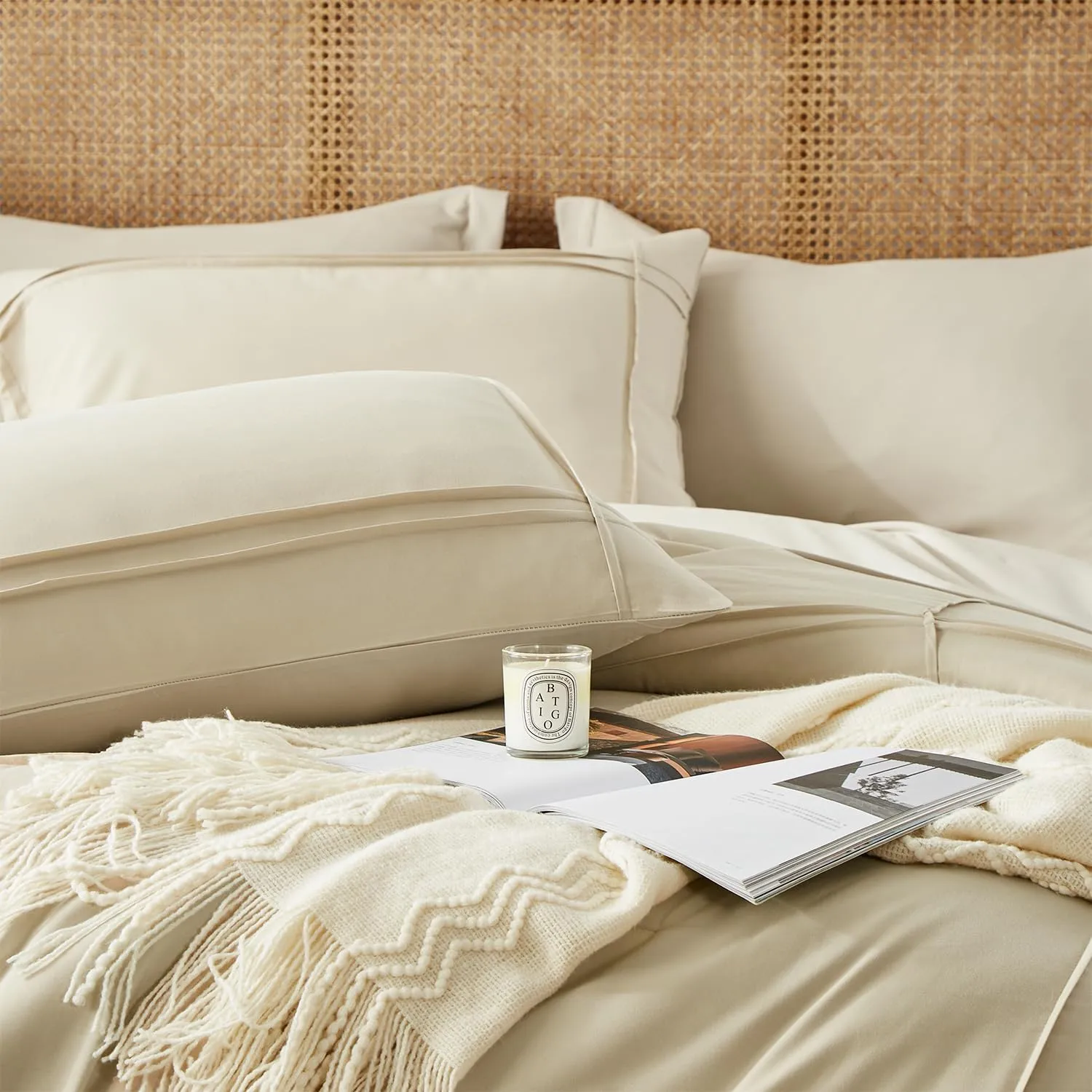 Yogeneg Twin Comforter Set 5 Piece Bed in a Bag,Grid Pinch Pleat Beige Twin Bedding Set,Striped Textured Soft Microfiber Comforter with Sheet Set,All Season Complete Bed Set(Beige,Twin)